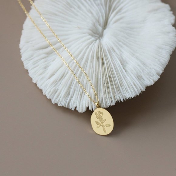 NEW 18K Gold Plated Rose Oval Pendant Necklace 1 - Picture 8 of 16